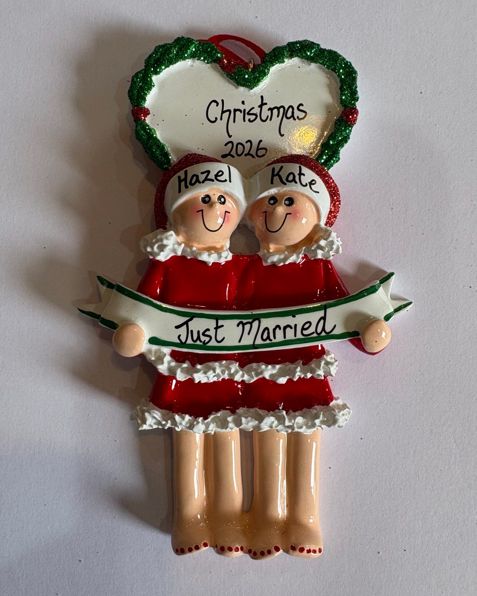 Female Heart Wreath Couple